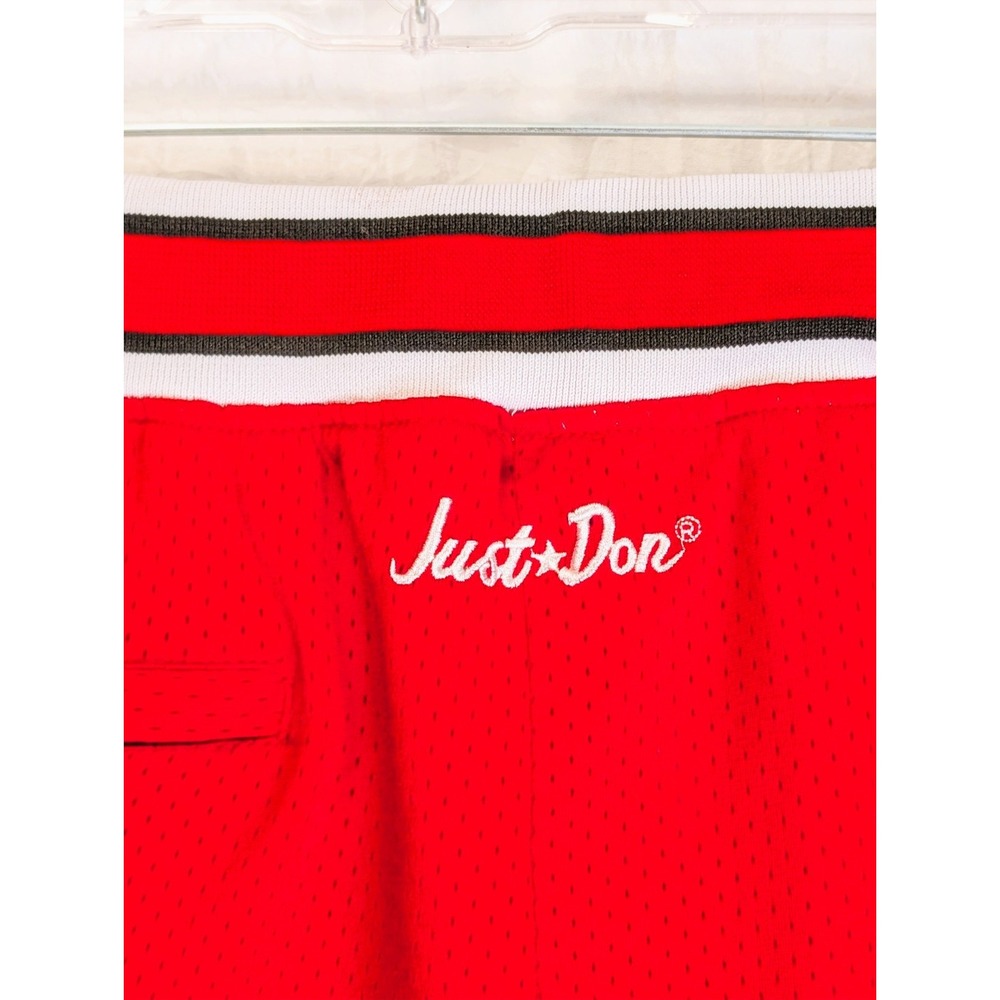 Just Don Chicago Bulls 1997-98 Basketball Shorts Medium Red Sewn On Logo Retro - Picture 9 of 15